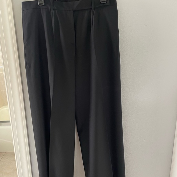 Jill Sander. Light weight 100% virgin wool. - Picture 3 of 9